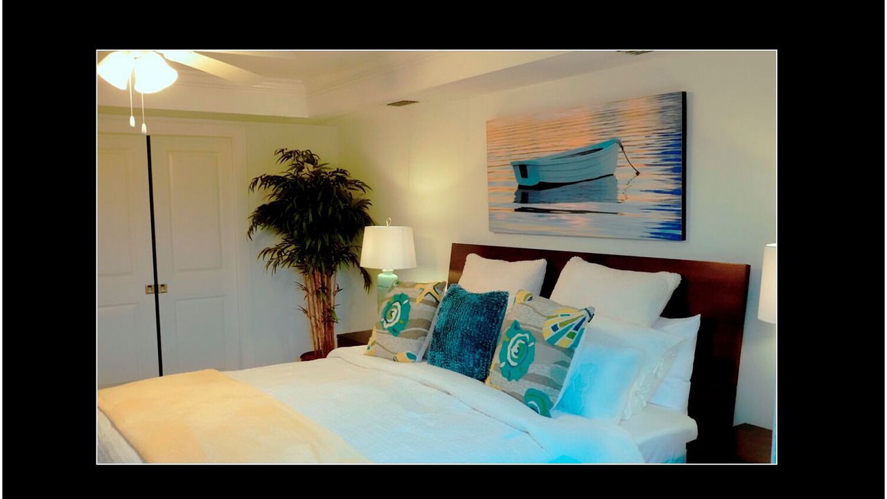 Photo of Bedroom in Historic Seaport