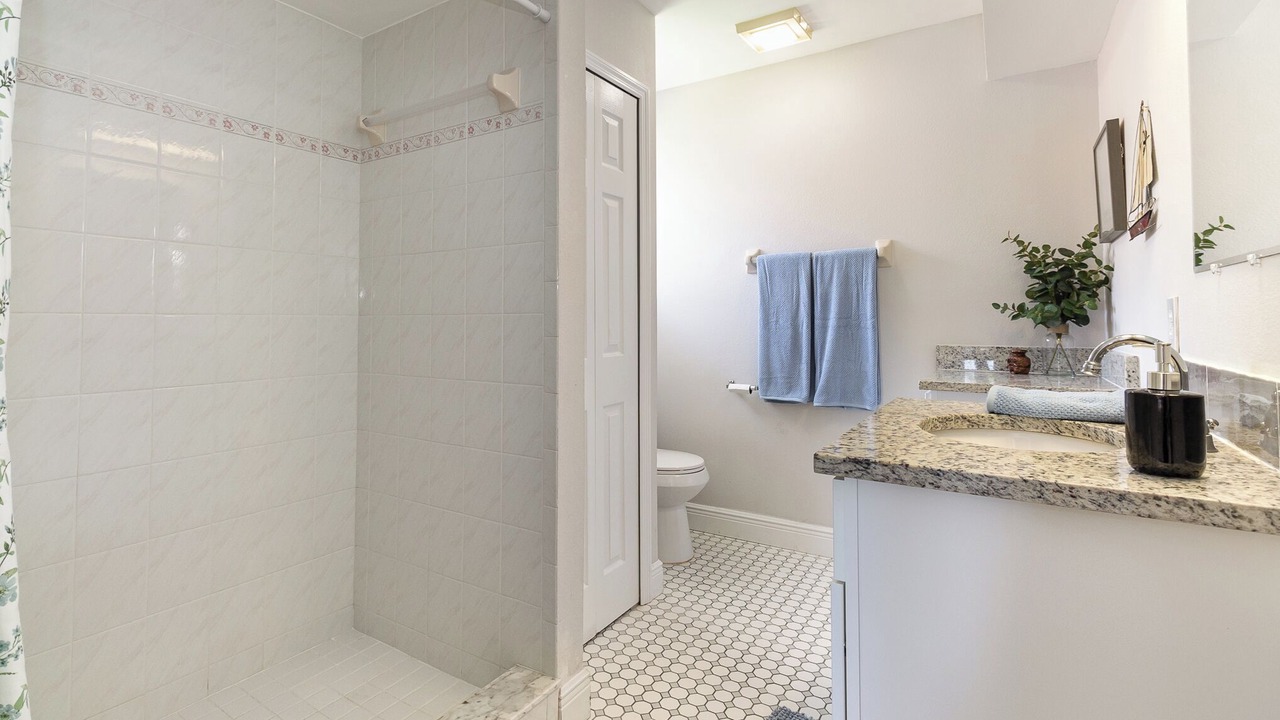 Photo of Bathroom in Interchange Square