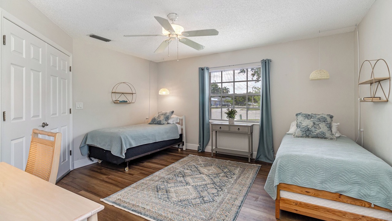 Photo of Bedroom in Interchange Square