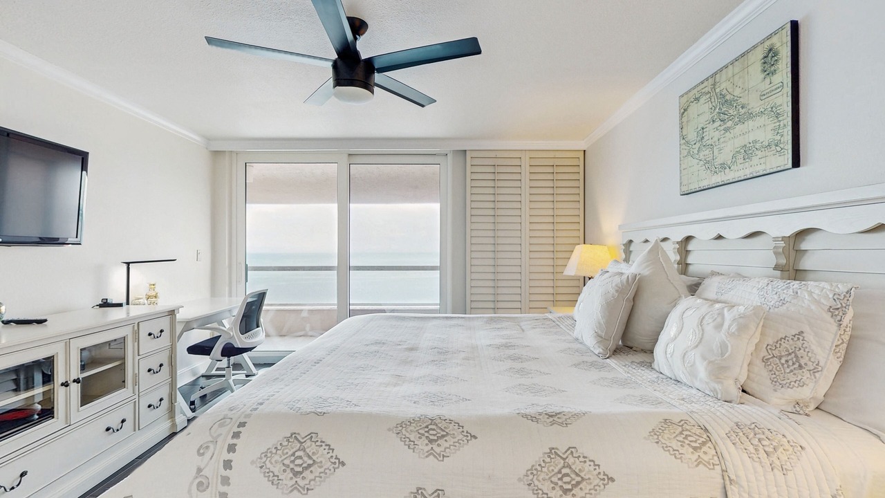Photo of Bedroom in Sand Key