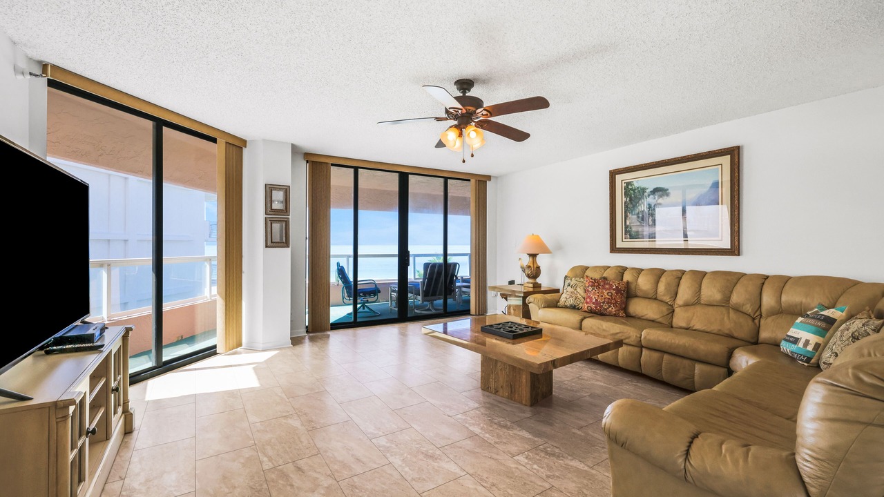 Photo of Livingroom in Sand Key