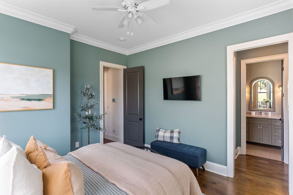 Photo of Bedroom in Clover