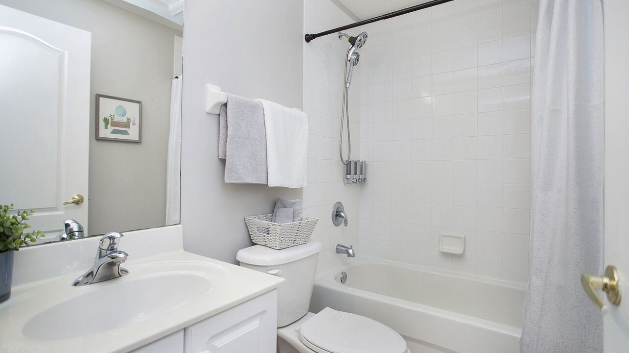 Photo of Bathroom in Gateway