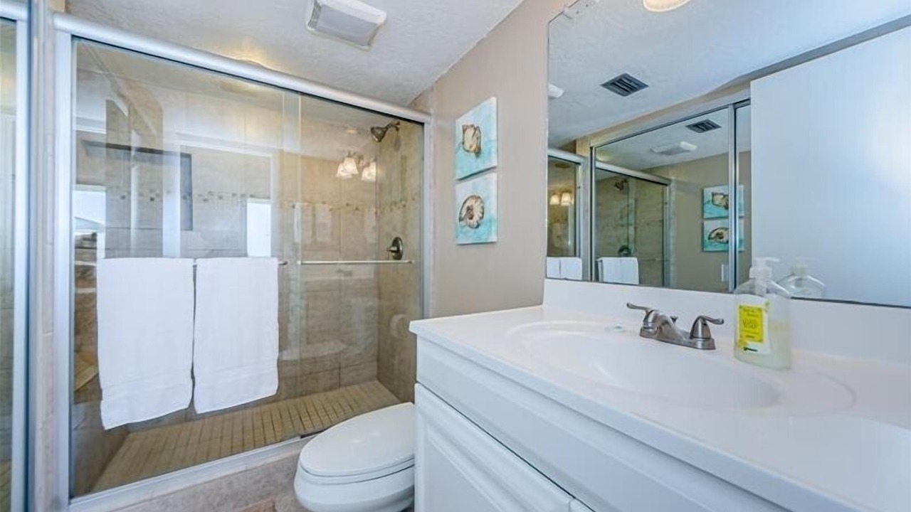 Photo of Bathroom in Redington Shores