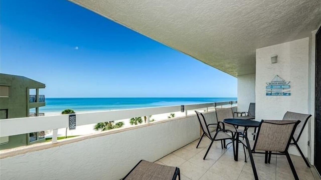 Photo of Patio Balcony in Redington Shores