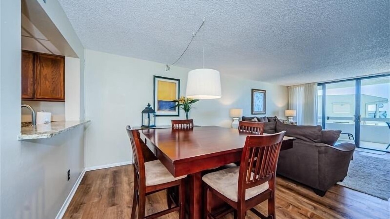 Photo of Bedroom in Redington Shores