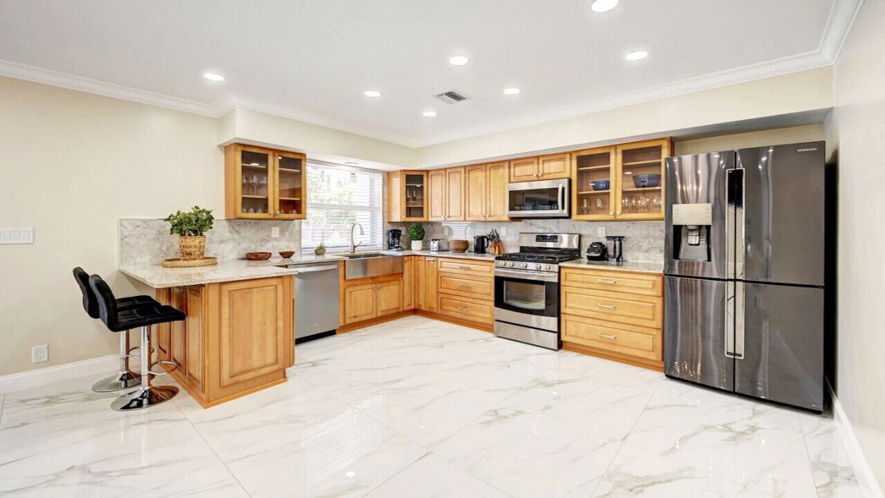 Photo of Kitchen in Hollywood Lakes