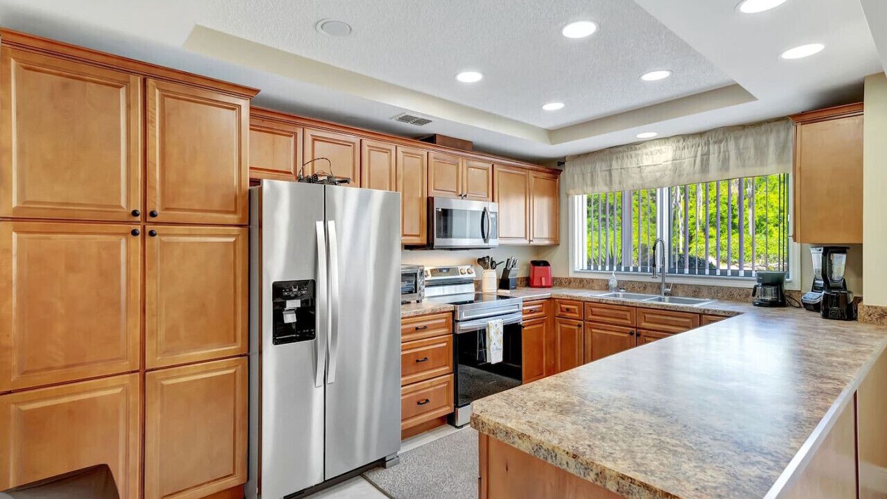 Photo of Kitchen in Saddlebrook