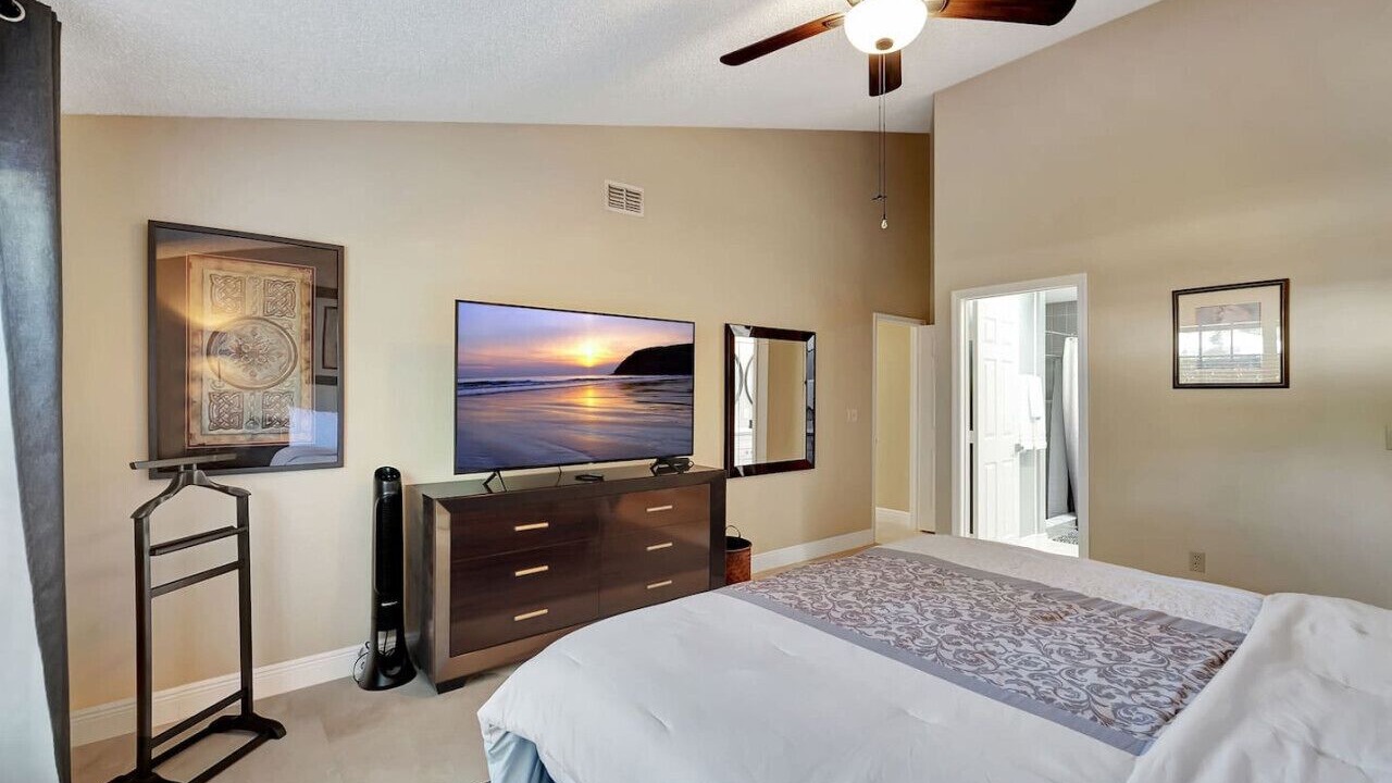 Photo of Bedroom in Saddlebrook