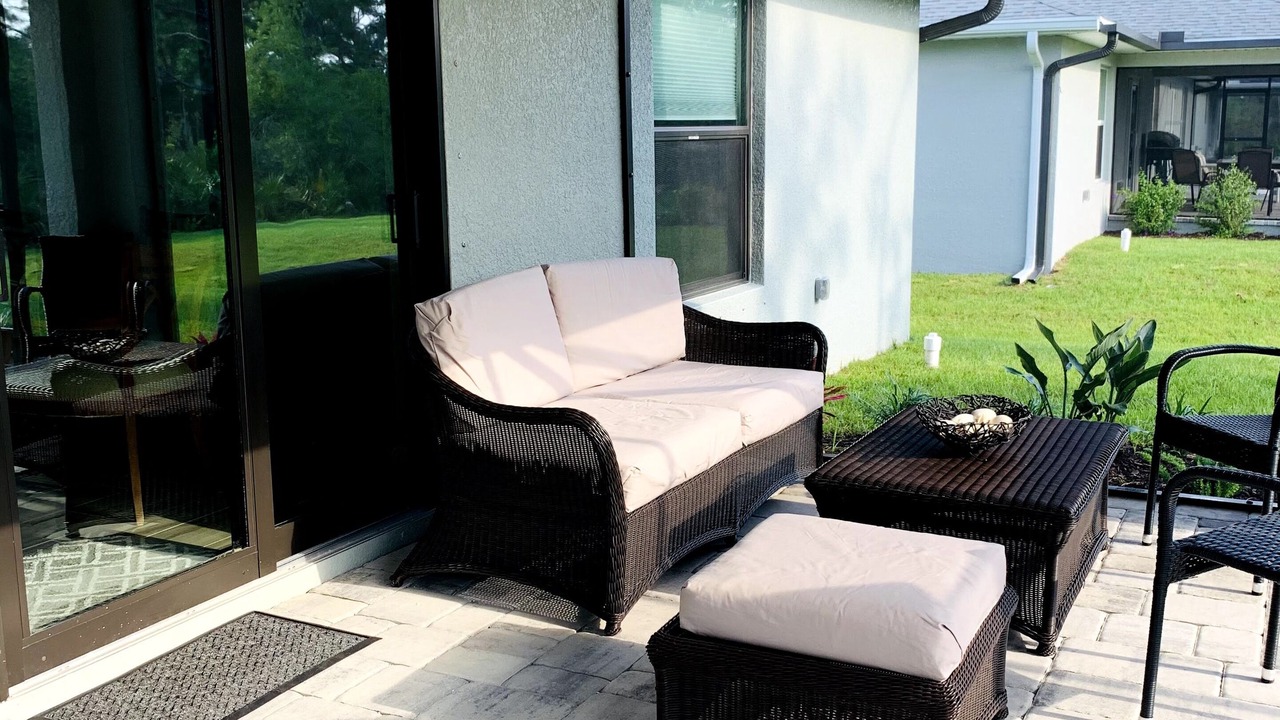 Photo of Patio Balcony in Englewood East