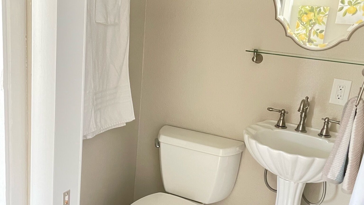 Photo of Bathroom in Flor-a-mar