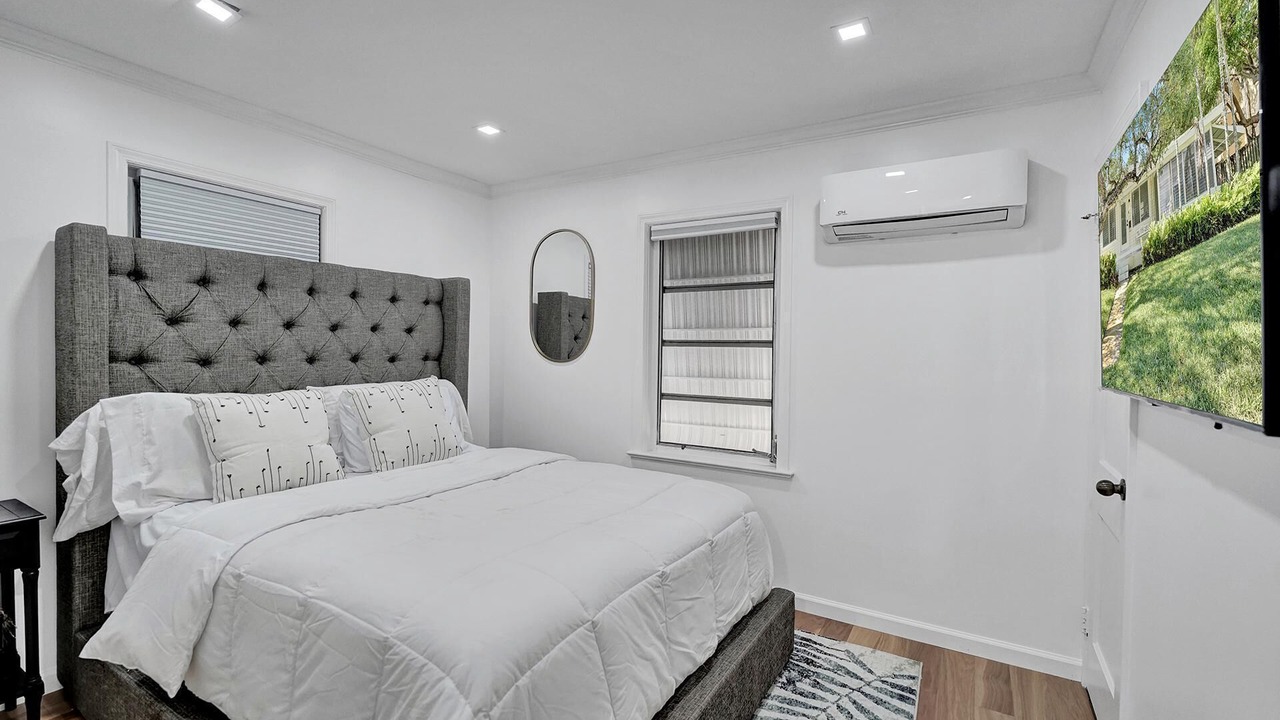 Photo of Bedroom in Harbordale