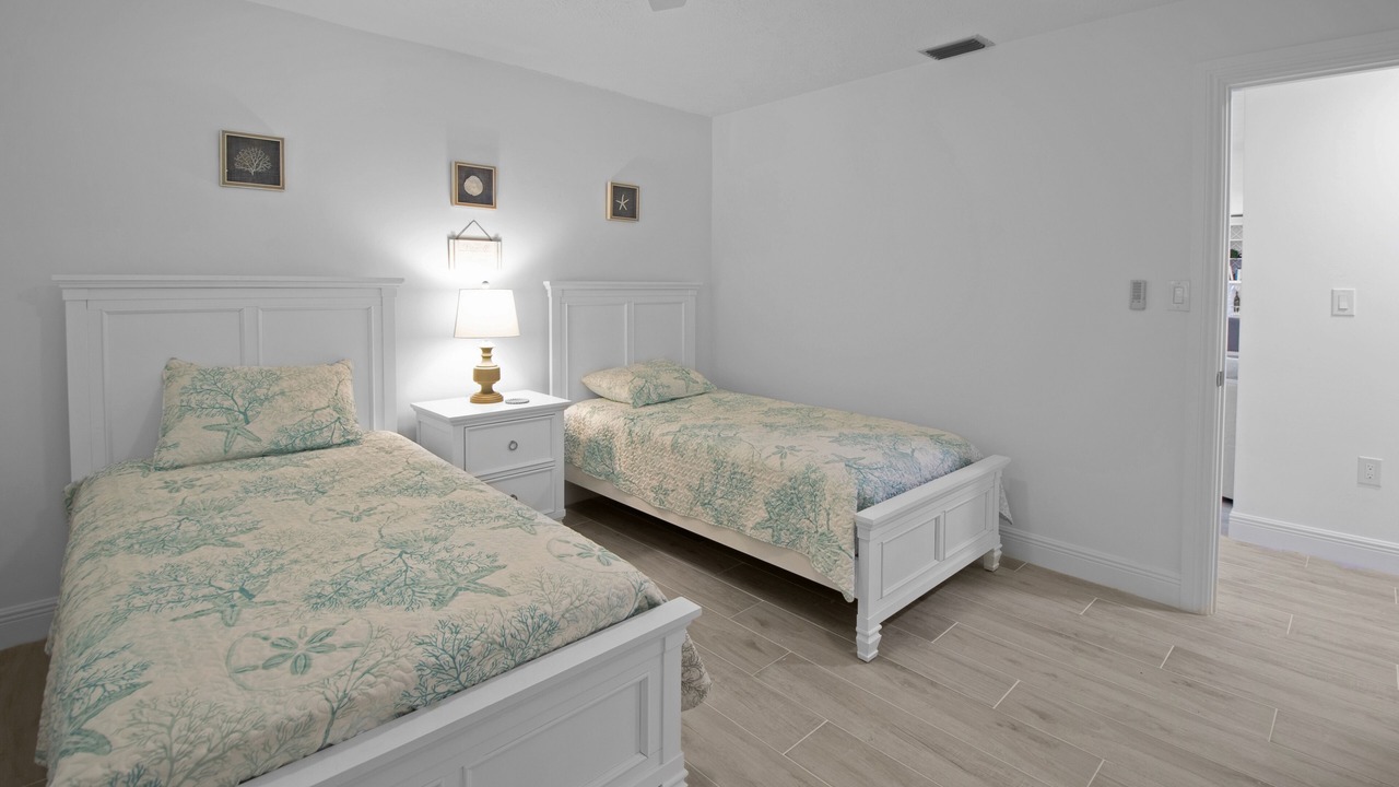 Photo of Bedroom in Isles of Capri