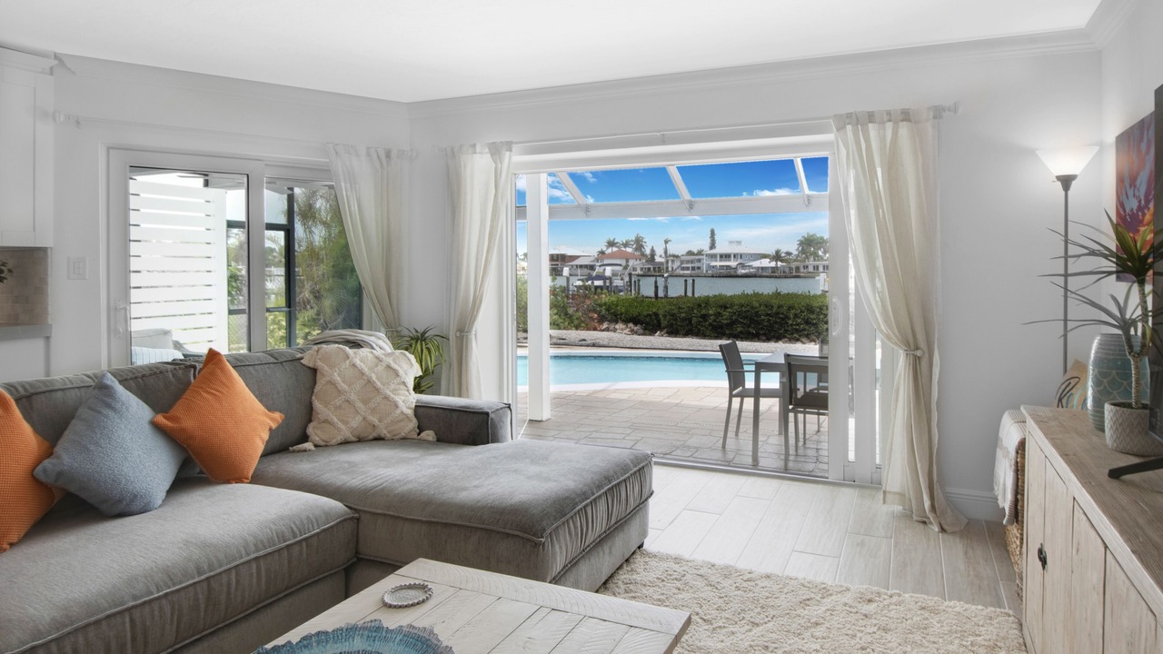 Photo of Livingroom in Isles of Capri