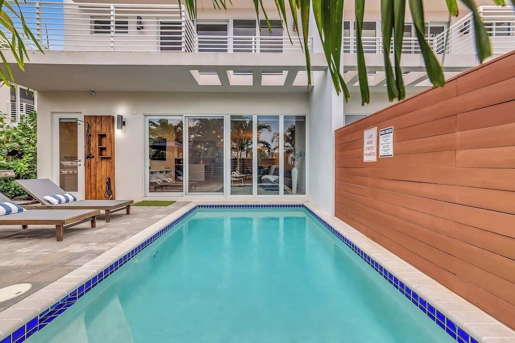 Photo of Outdoor in Coral Ridge