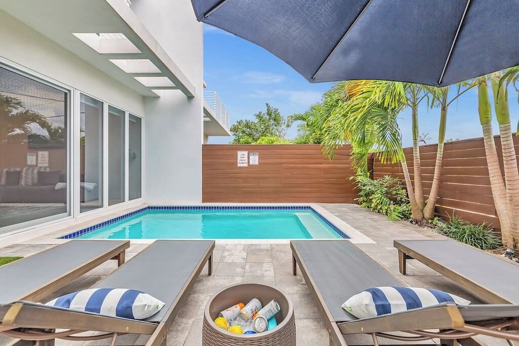 Photo of Outdoor in Coral Ridge
