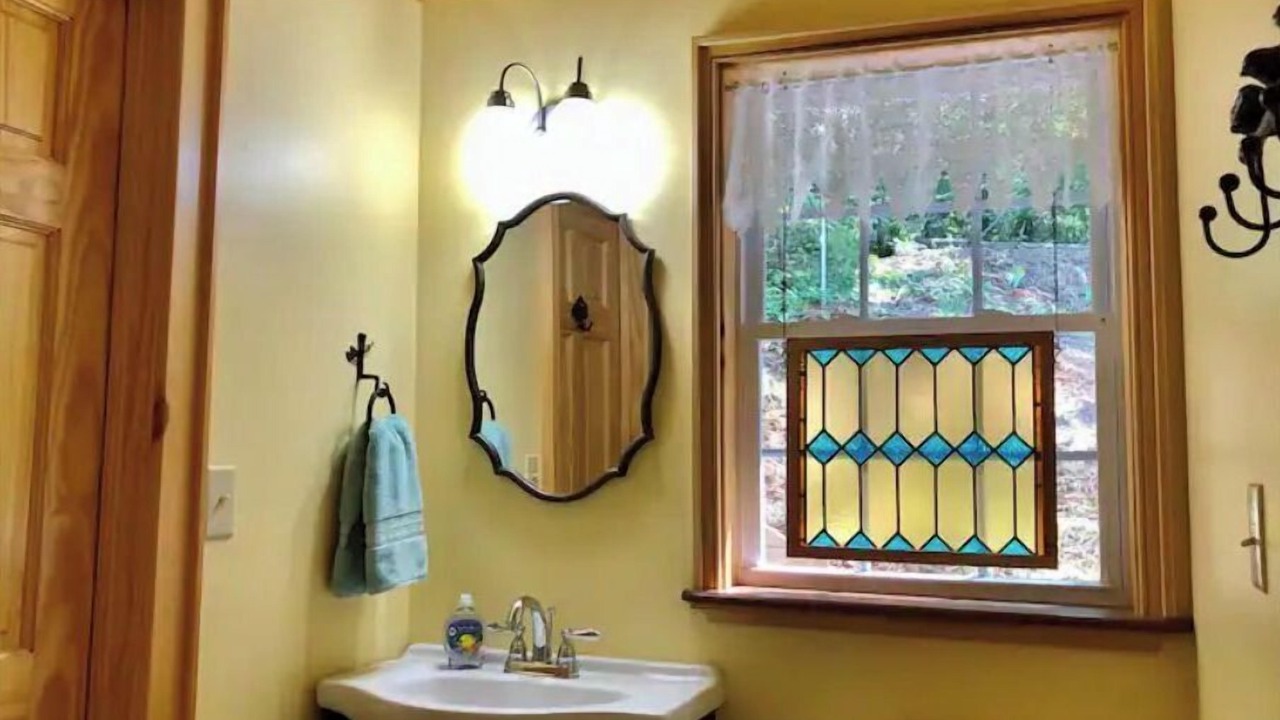 Photo of Bathroom in Pickens