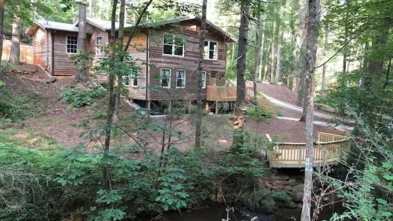 Photo of Outdoor in Pickens