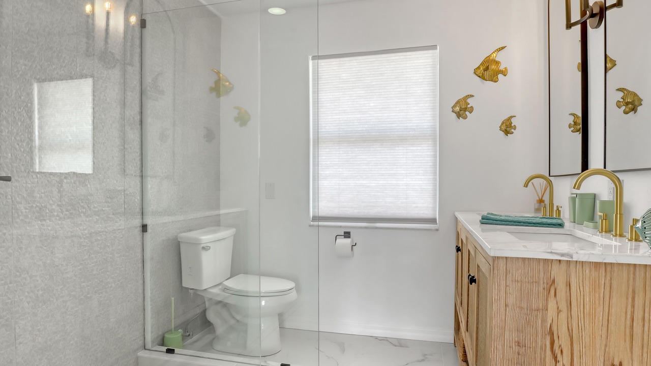 Photo of Bathroom in Indian Harbour Beach