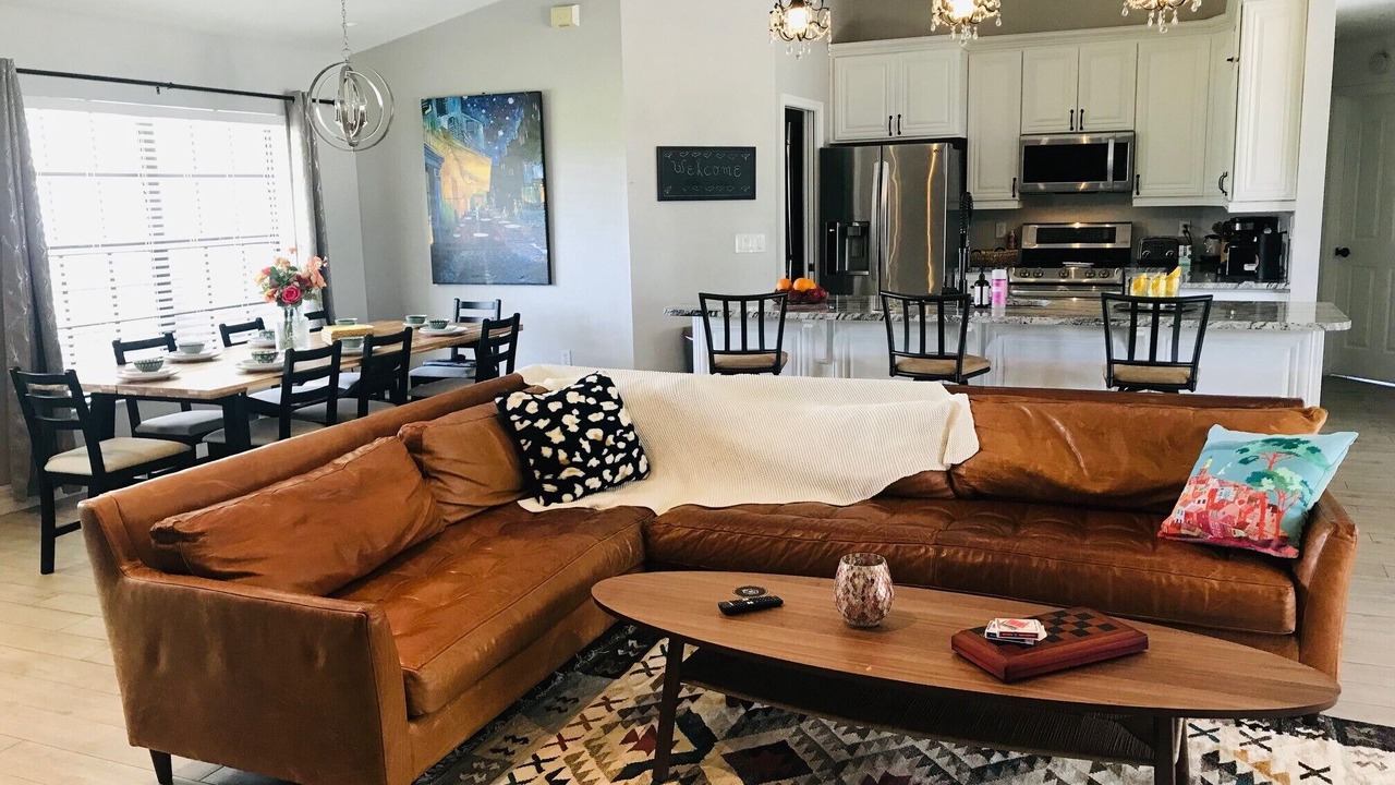 Photo of Livingroom in Zephyrhills