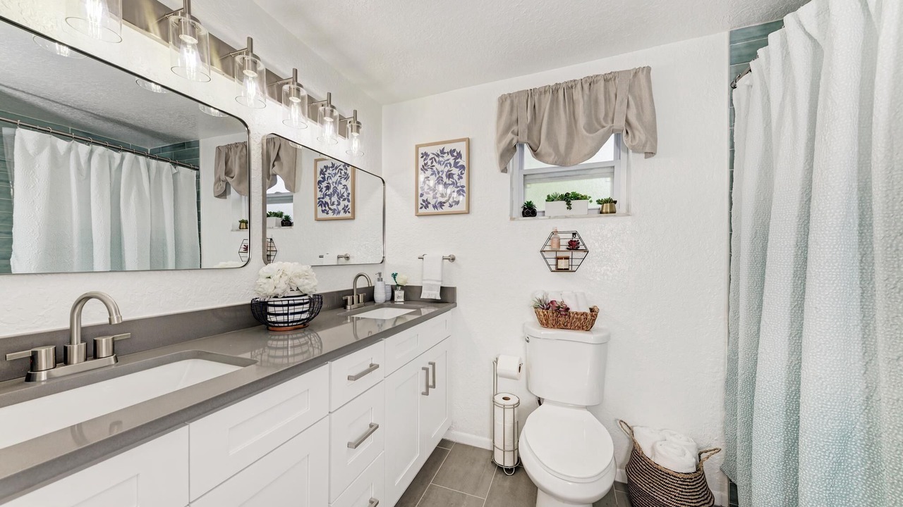 Photo of Bathroom in Walsingham