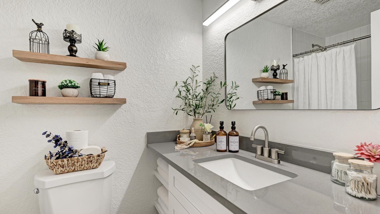 Photo of Bathroom in Walsingham