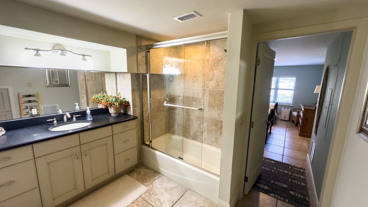 Photo of Bathroom in Melbourne Beach