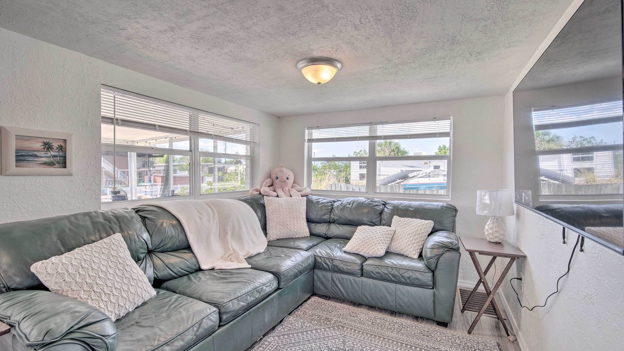 Photo of Bedroom in Signal Cove