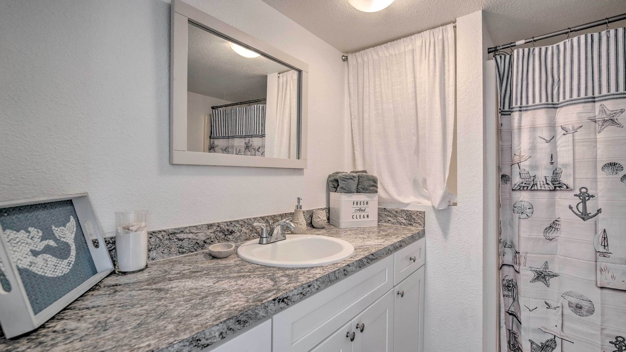 Photo of Bathroom in Signal Cove