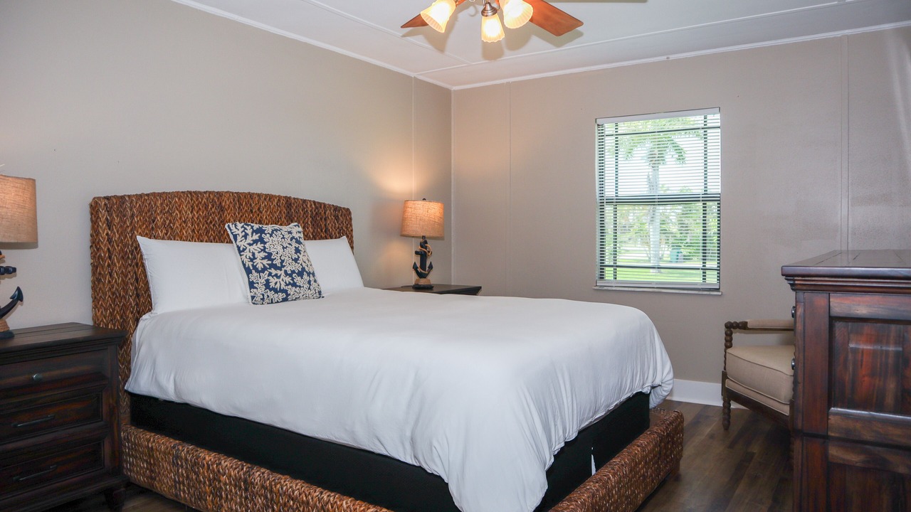 Photo of Bedroom in Everglades City
