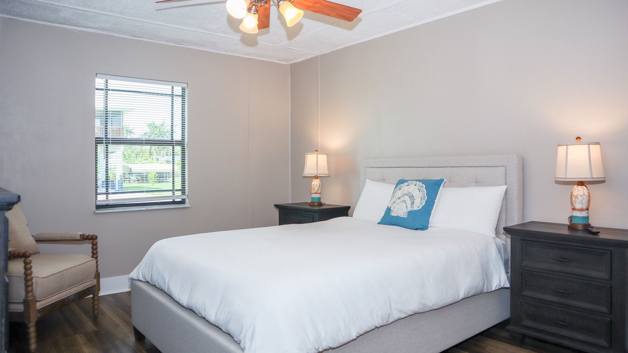 Photo of Bedroom in Everglades City