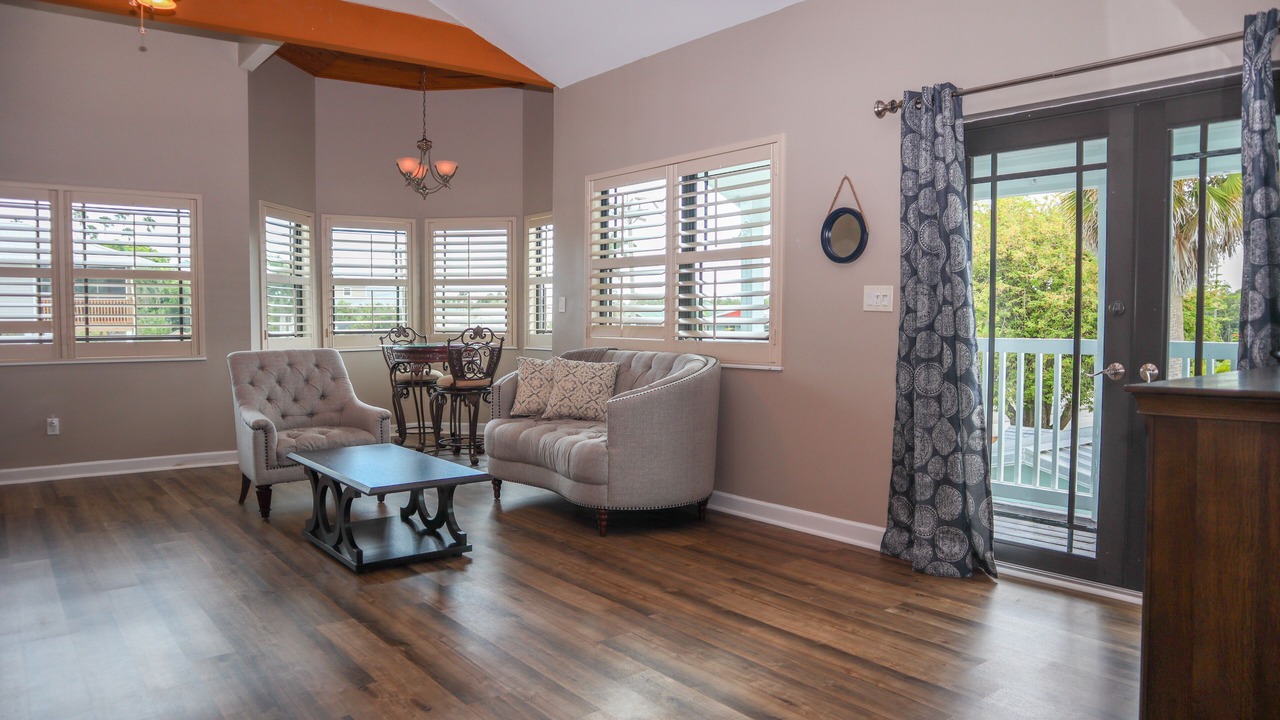 Photo of Livingroom in Everglades City