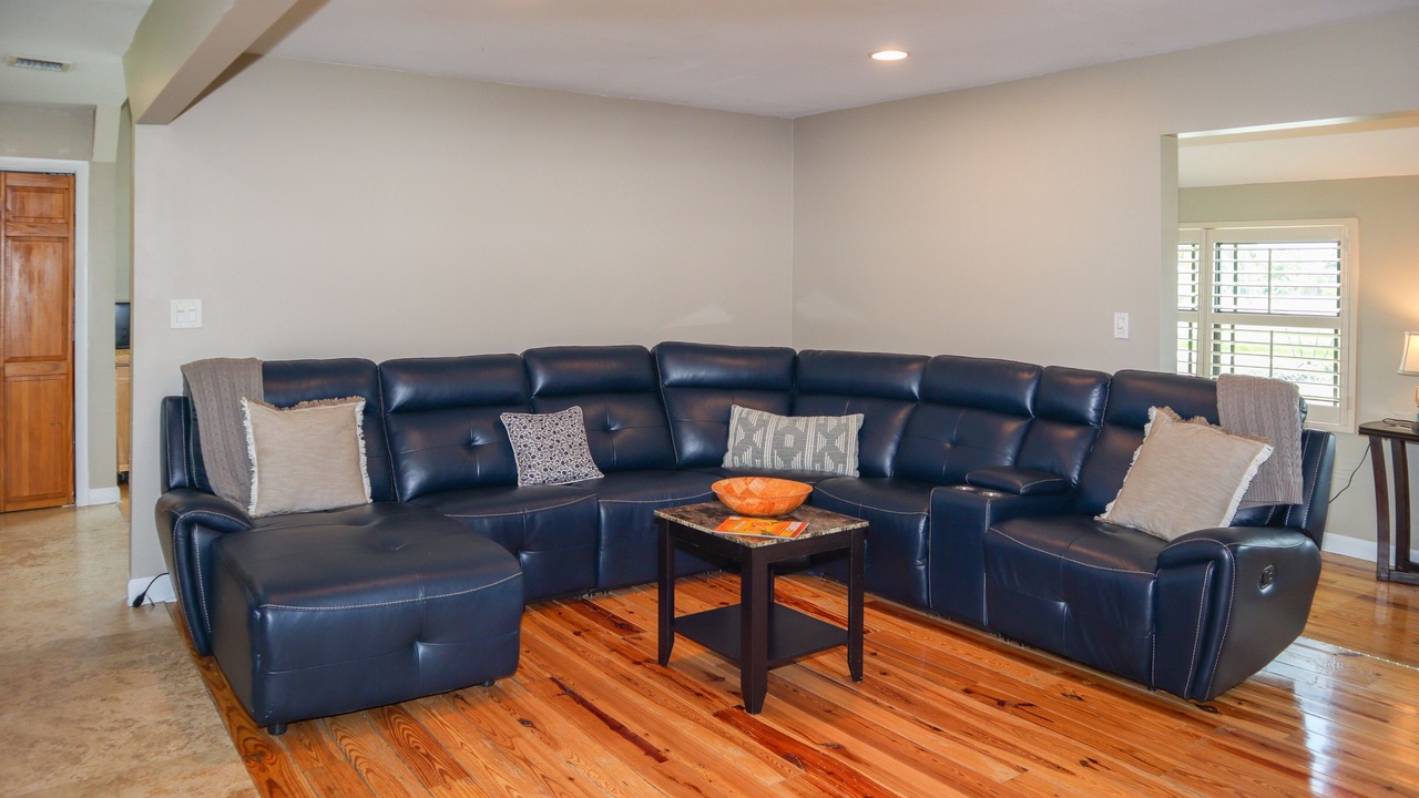 Photo of Livingroom in Everglades City