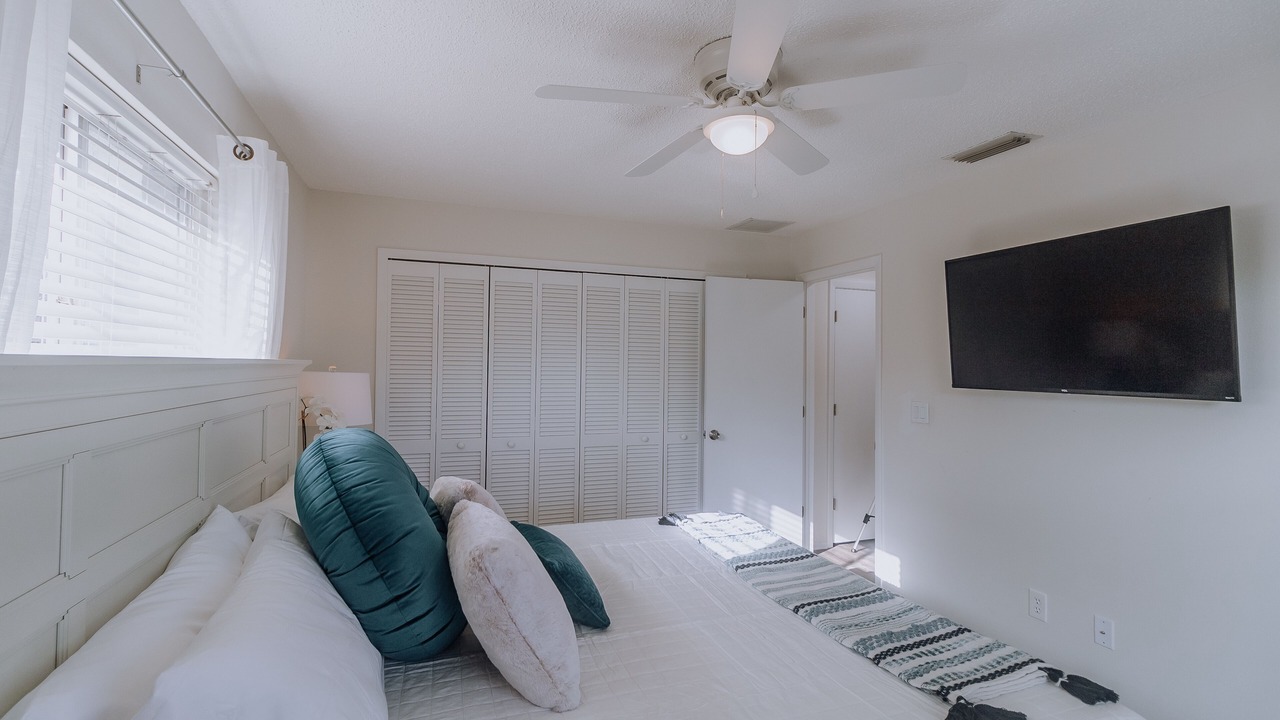 Photo of Bedroom in Bonita Springs