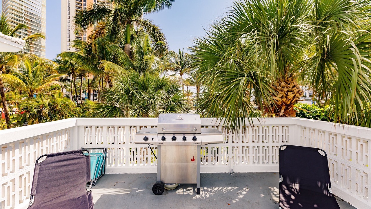 Photo of Outdoor in Sunny Isles Beach