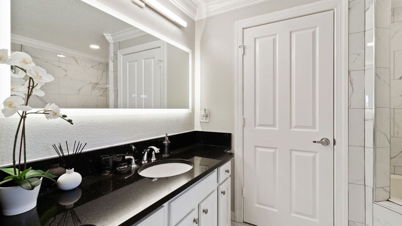 Photo of Bathroom in Reunion
