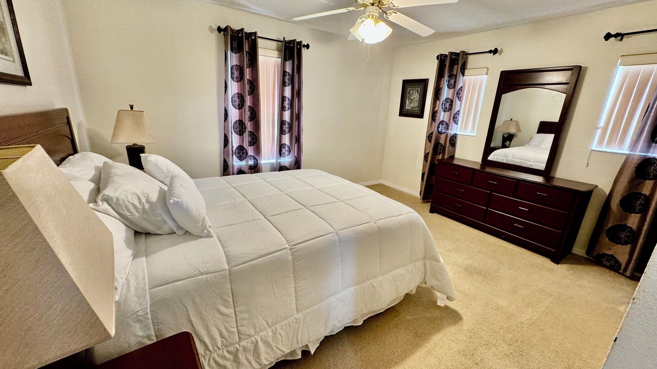 Photo of Bedroom in Legacy Park