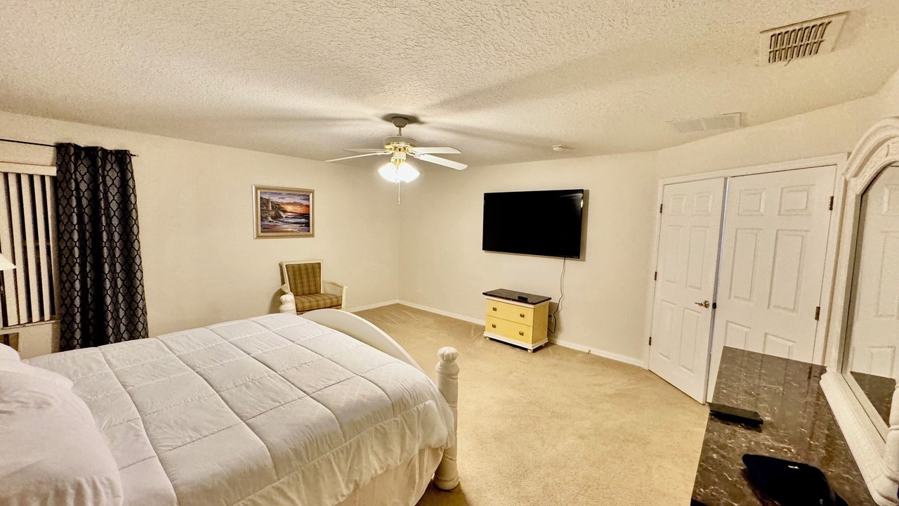 Photo of Bedroom in Legacy Park
