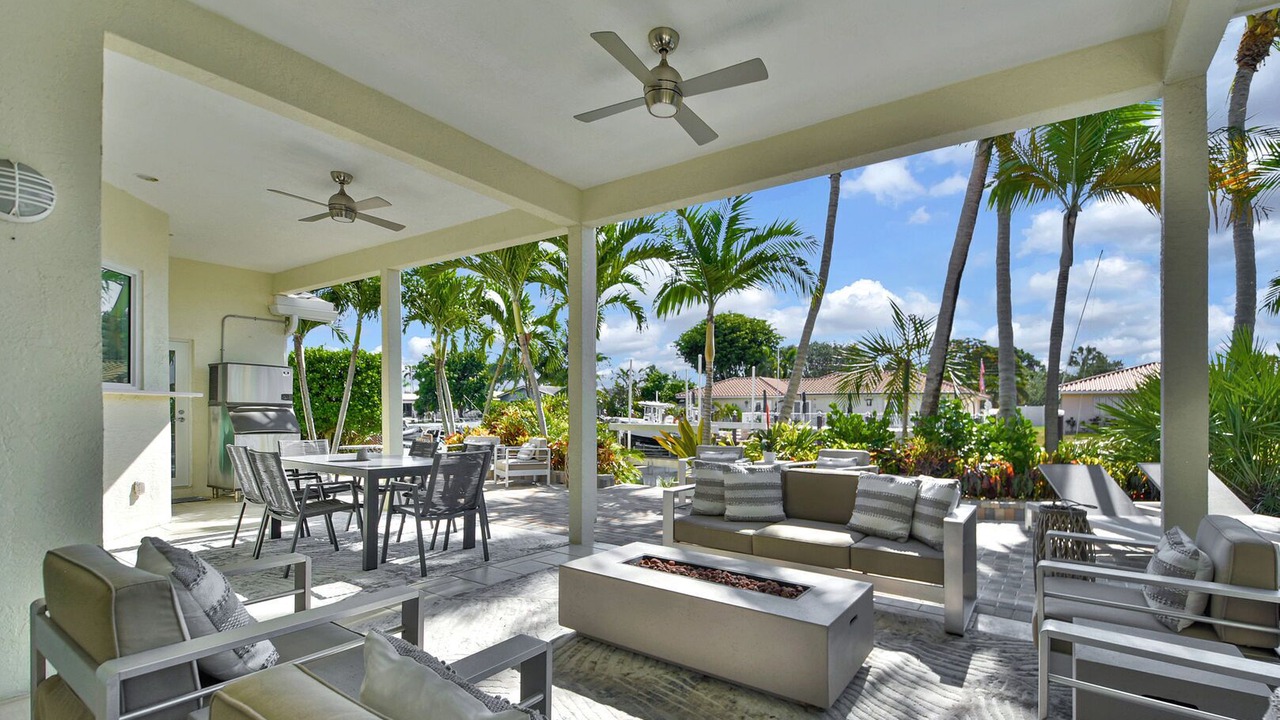 Photo of Outdoor in Lighthouse Point