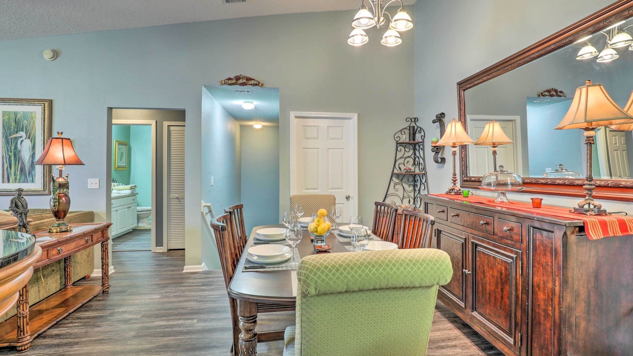 Photo of Livingroom in St. Johns