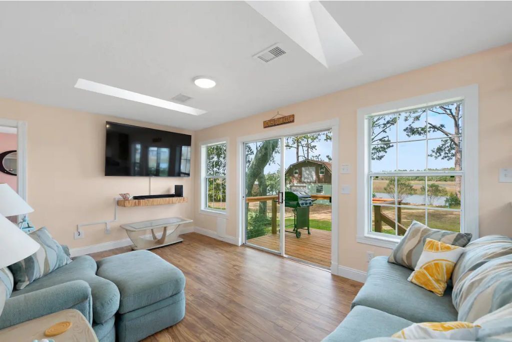 Photo of Bedroom in Northside