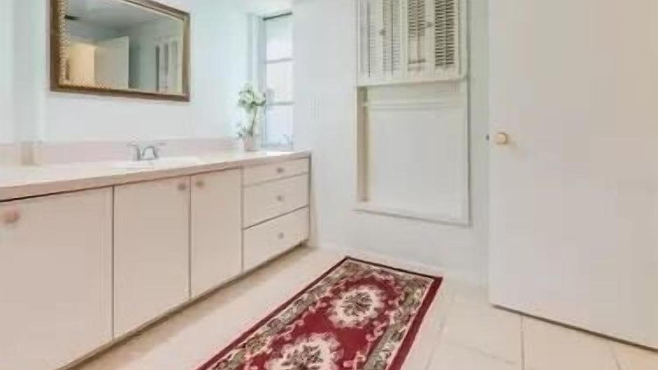 Photo of Bathroom in Laurel
