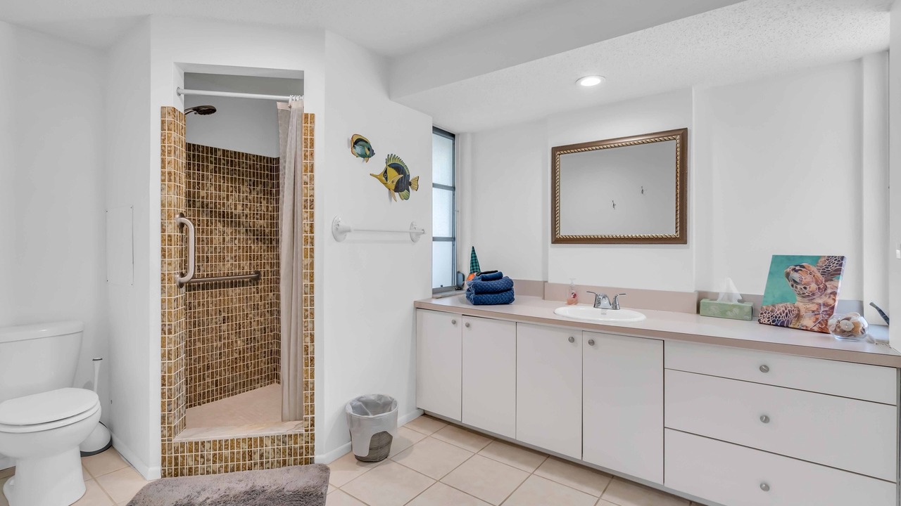 Photo of Bathroom in Laurel