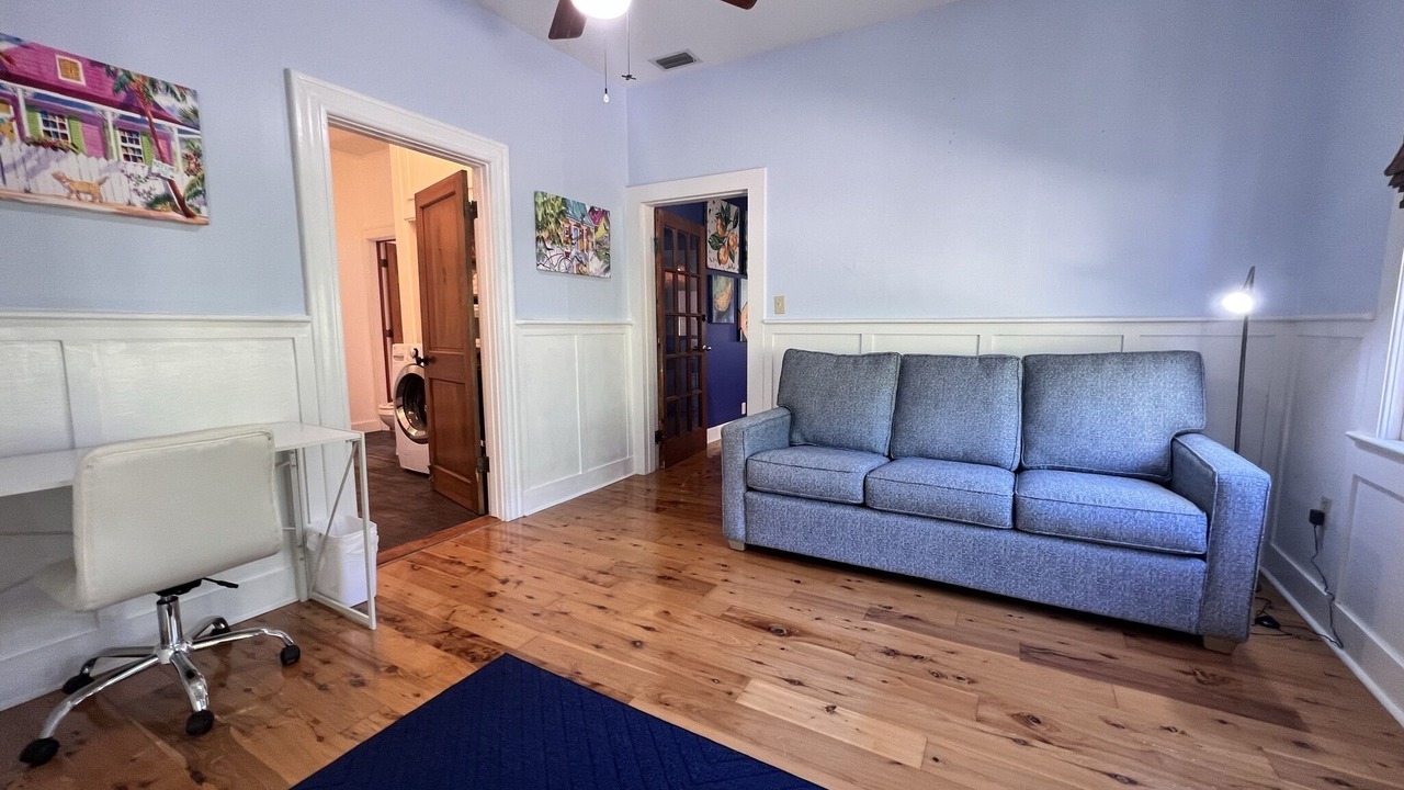 Photo of Livingroom in New Town