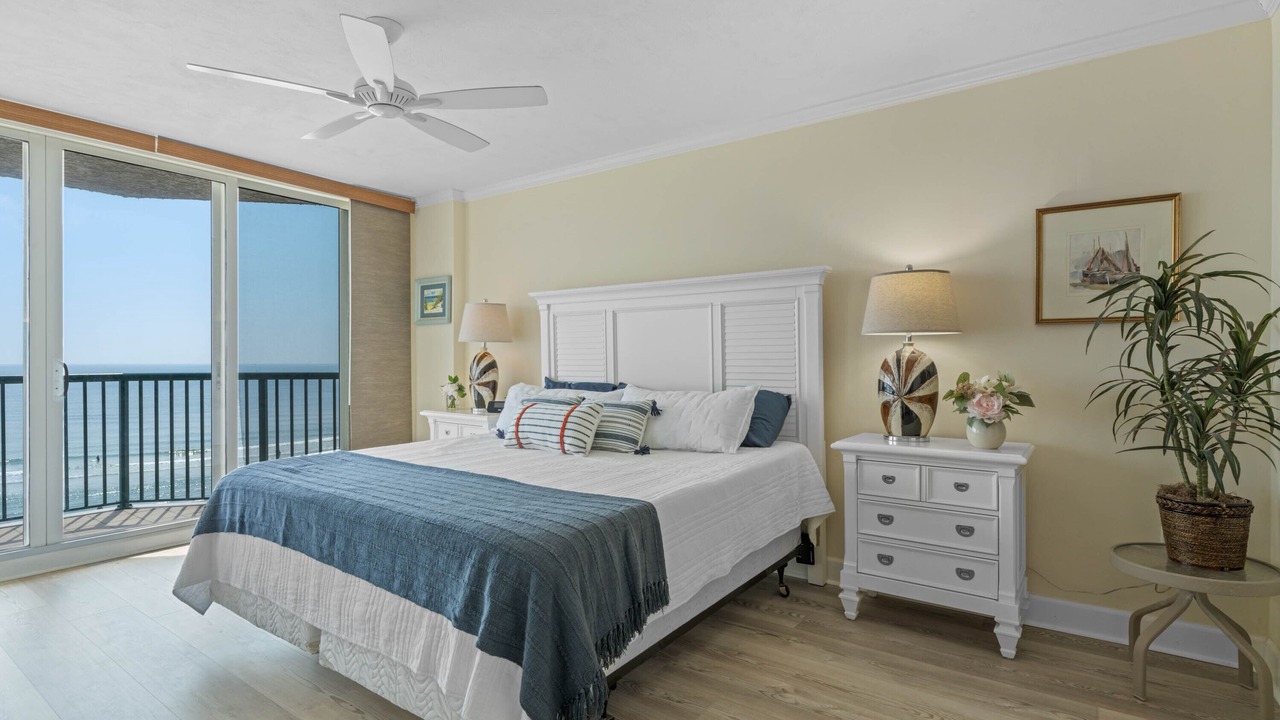 Photo of Bedroom in Daytona Beach Shores