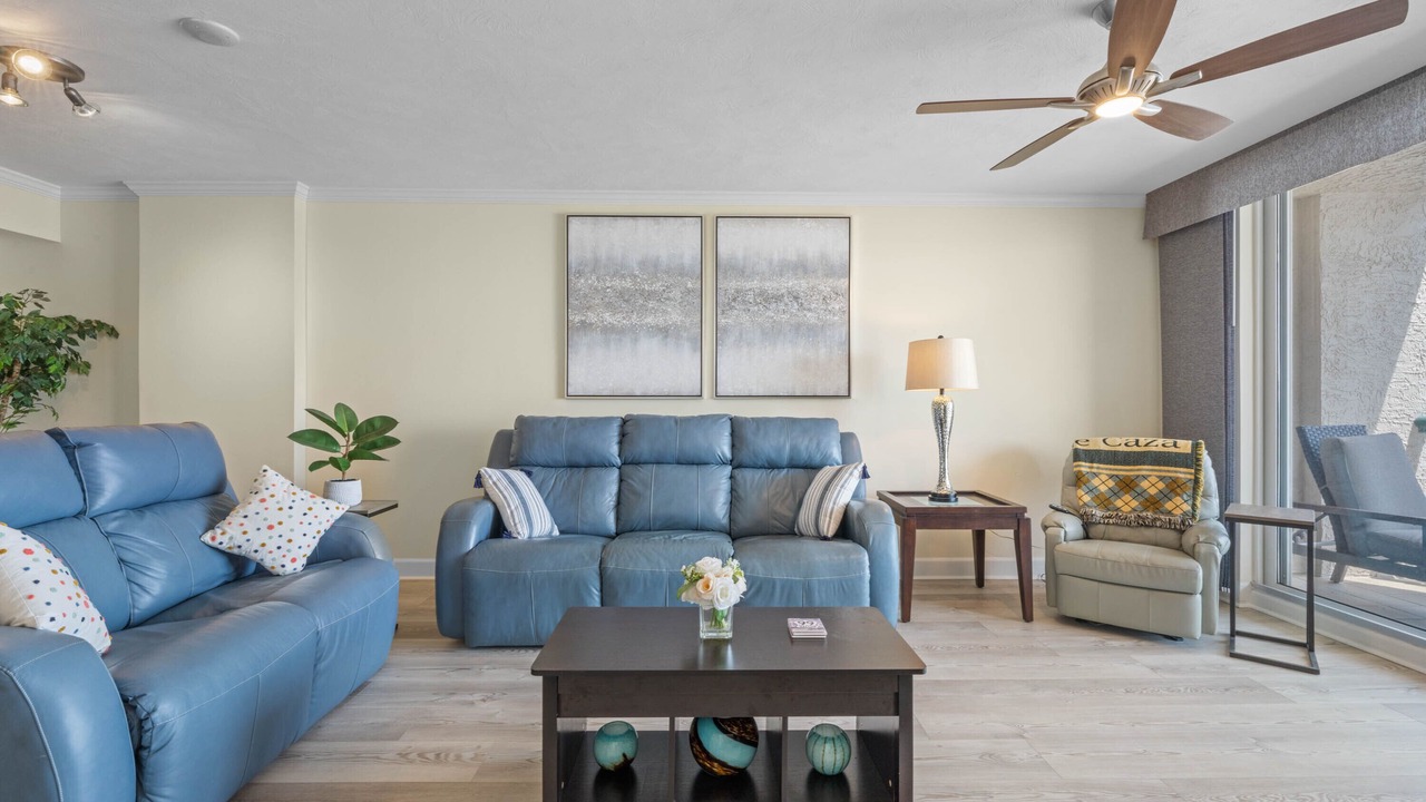 Photo of Livingroom in Daytona Beach Shores