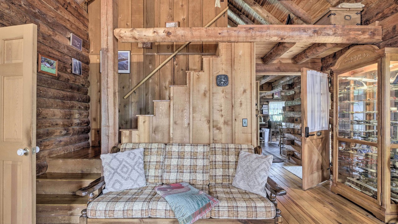 Photo of Bedroom in Candler