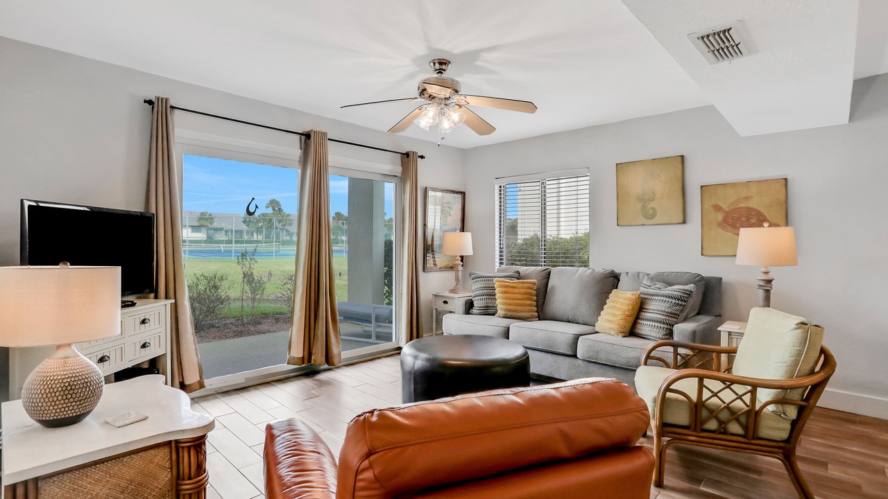 Photo of Livingroom in Butler Beach
