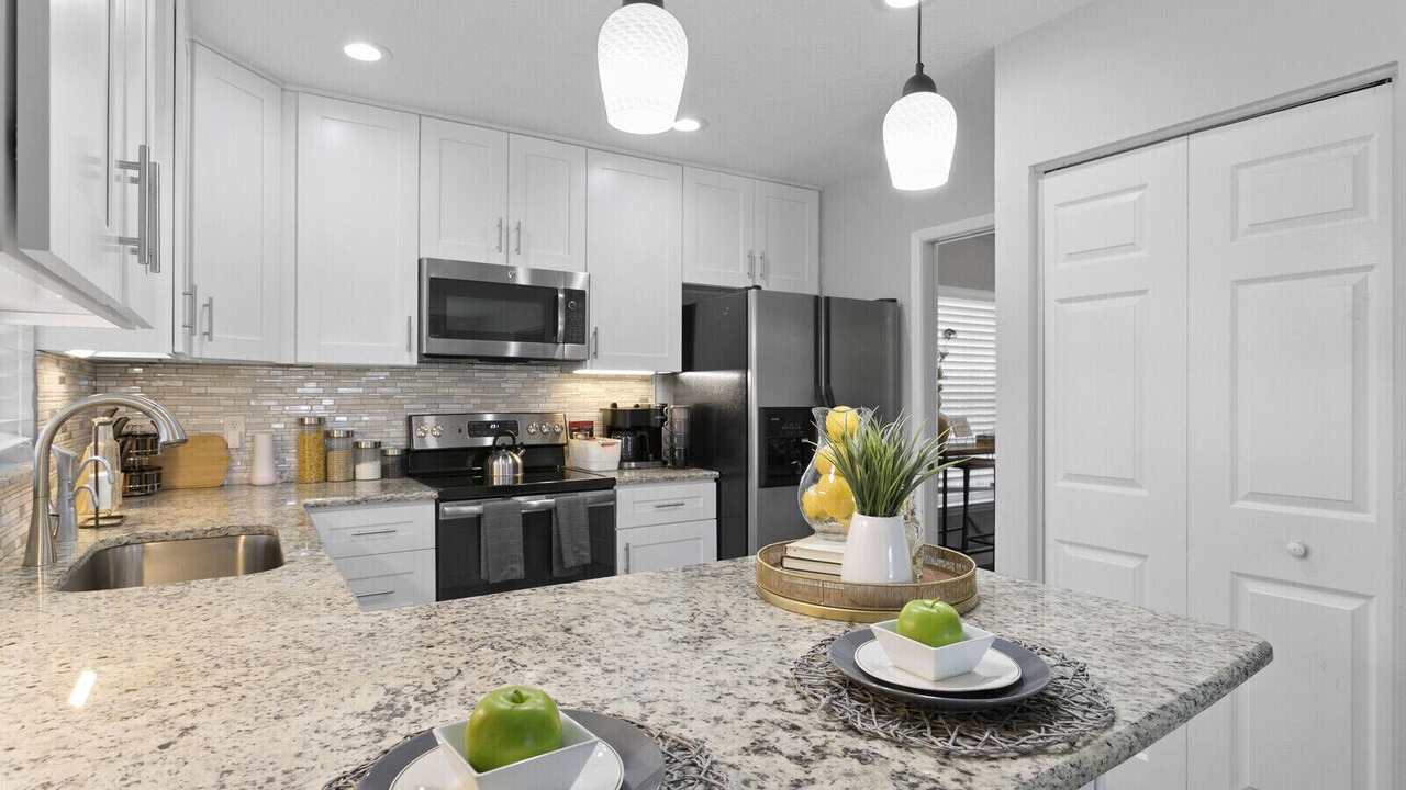 Photo of Kitchen in Lake Magdalene