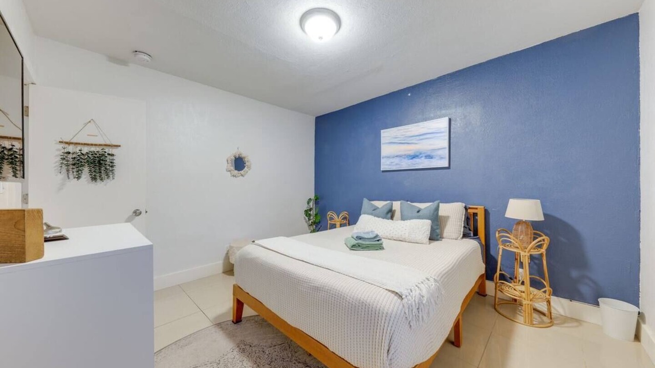 Photo of Bedroom in Central Fort Lauderdale